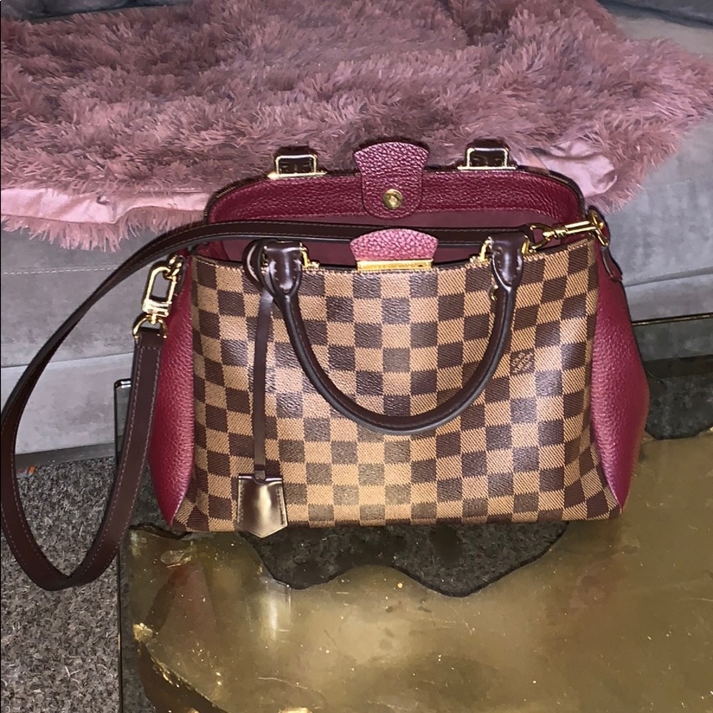 Louis Vuitton Brittany Bag in Bordeaux like new